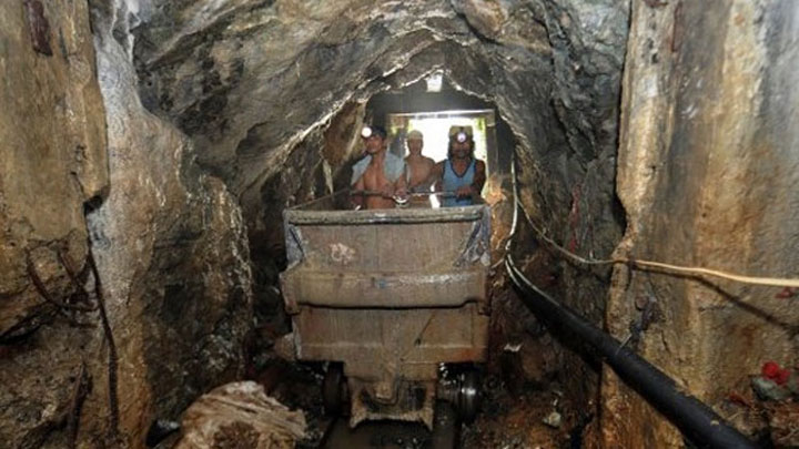 Tunnel Mining
